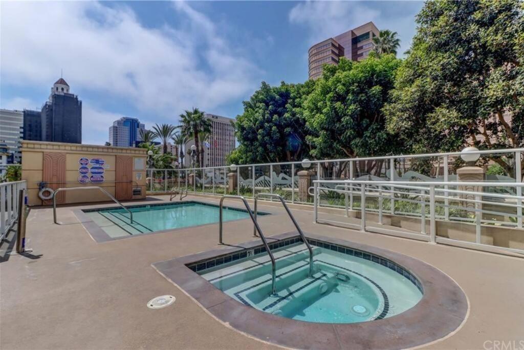 A Corner Unit With Ocean Views From Every Room ロングビーチ エクステリア 写真